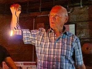 1. 20250809 Geleucht + Karbid U. Froschlampe